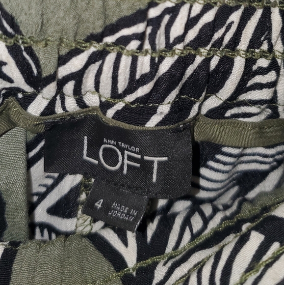 LOFT Boho Palm Leaf Lounge Pants Baggy Style Green Black Size 4 - Picture 8 of 8